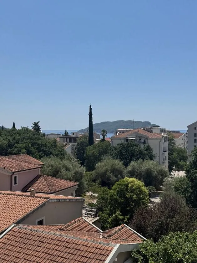 Prodaja, jednosoban stan, 42m², Centar, Budva