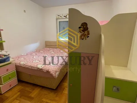 Izdavanje, jednosoban stan, 30m², Centar, Podgorica - image 8