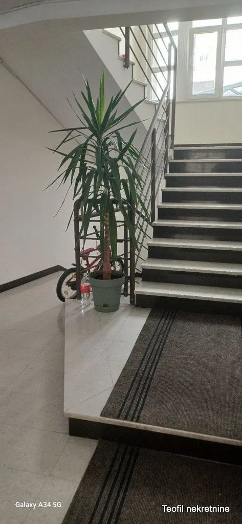 Prodaja, dvosoban stan, 58m², Vračar, Šid