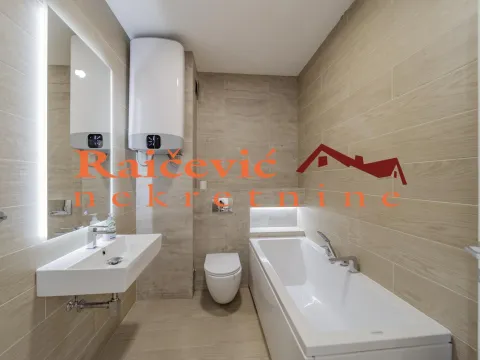 Sale, four bedroom apartment, 145m², Savski Venac, Beograd - image 14