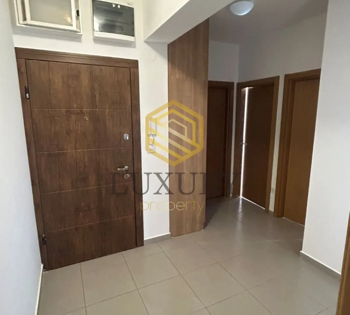 Rent, office space, 65m², Stari Aerodrom, Podgorica