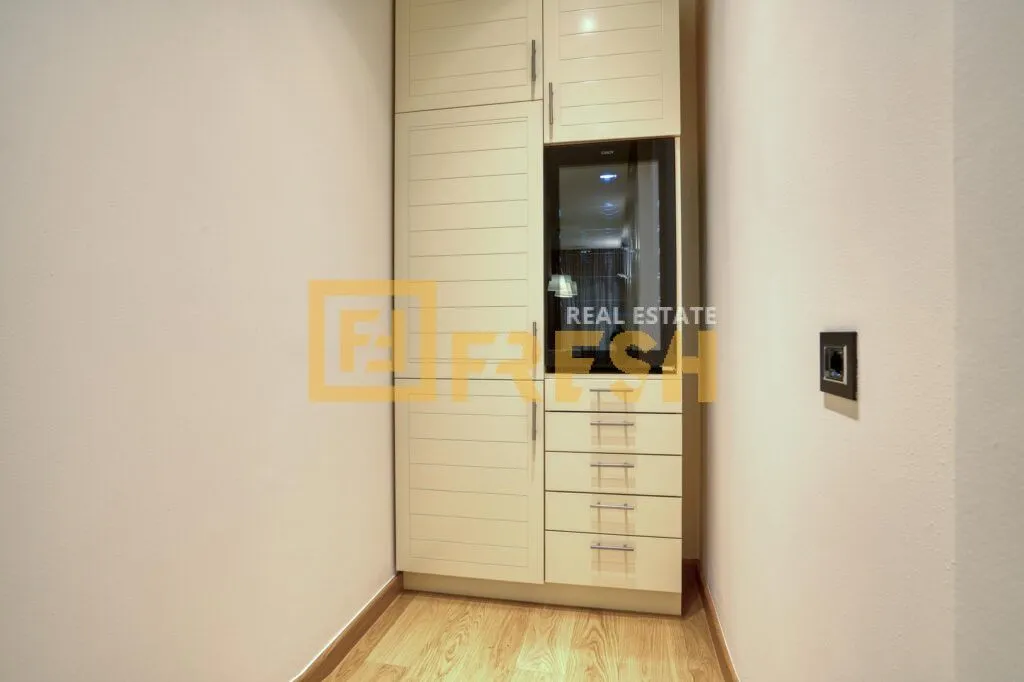 Izdavanje, dvosoban stan, 120m², Preko Morače, Podgorica