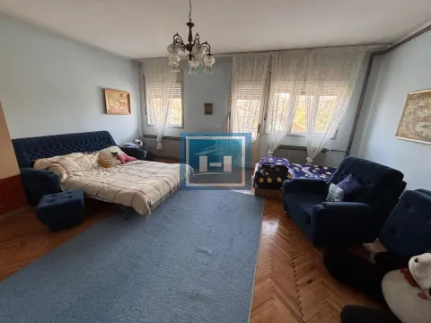 Prodaja, kuća, 344m², Levač, Jagodina - image 25