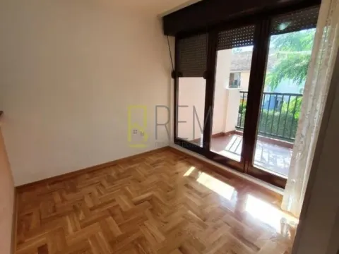 Prodaja, dvosoban stan, 82m², Zabjelo, Podgorica - image 8