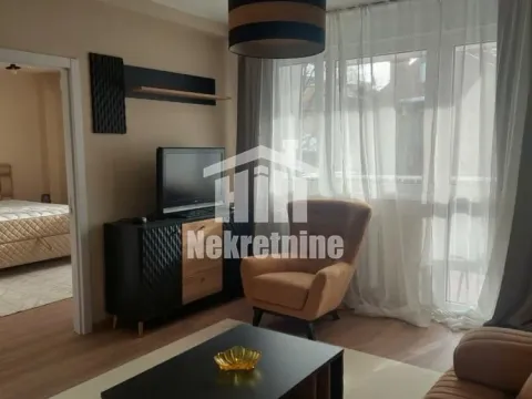 Stan in Botanička Bašta