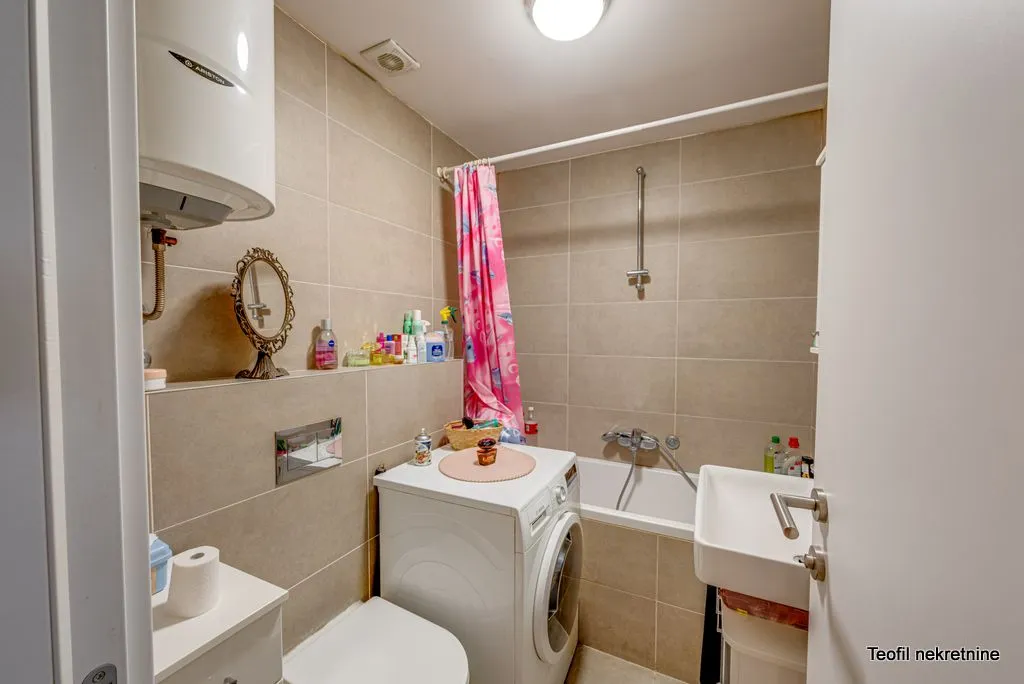 Sale, three bedroom apartment, 81m², Zemun Sve Podlokacije, Beograd