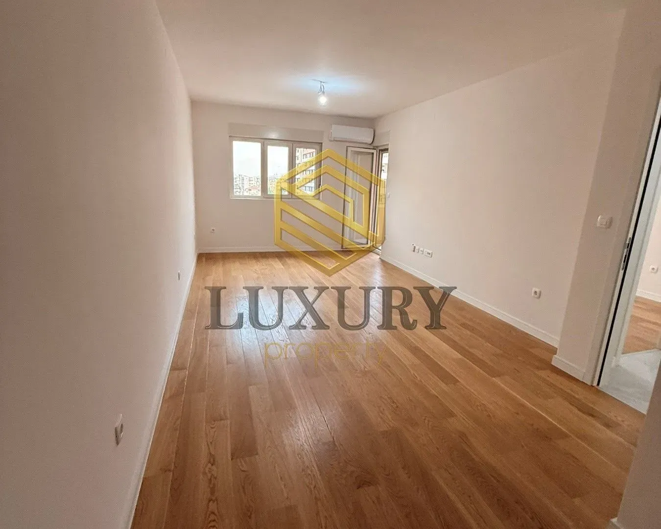 Rent, one bedroom apartment, 49m², Central Point, Podgorica