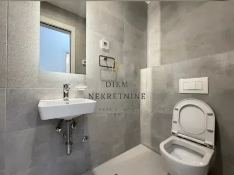 Rent, two bedroom apartment, 85m², Stari Aerodrom, Podgorica - image 7