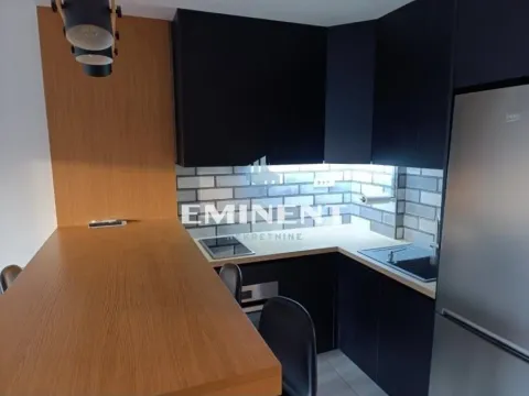 Rent, two bedroom apartment, 43m², Autokomanda, Voždovac Sve Podlokacije - image 6