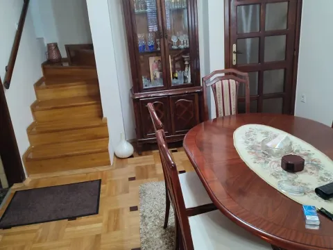 Sale, house, 150m², Cetinje, Crna Gora - image 4