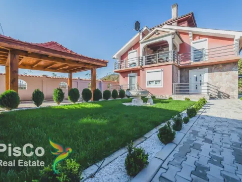 Izdavanje, kuća, 200m², Donji Kokoti, Podgorica - image 2