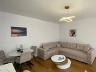 Izdavanje, jednosoban stan, 51m², Tivat, Crna Gora - image 11