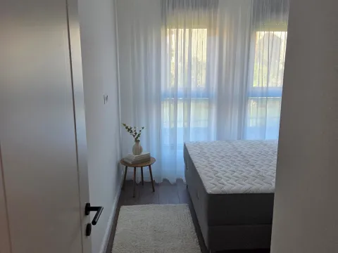 Rent, one bedroom apartment, 42m², Čeluga, Bar - image 10