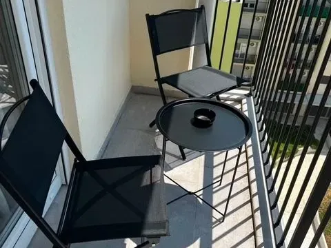 Rent, one bedroom apartment, 45m², Pobrežje, Podgorica - image 5