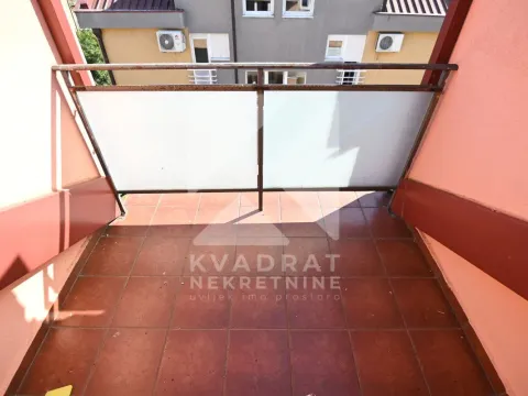 Rent, three bedroom apartment, 100m², Zagorič, Podgorica - image 8