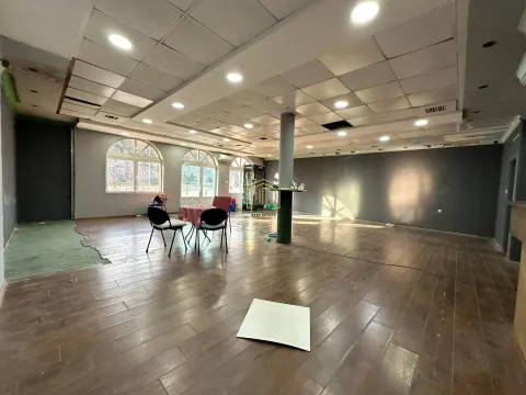 Izdavanje, poslovni prostor, 120m², Donja Gorica, Podgorica - image 7