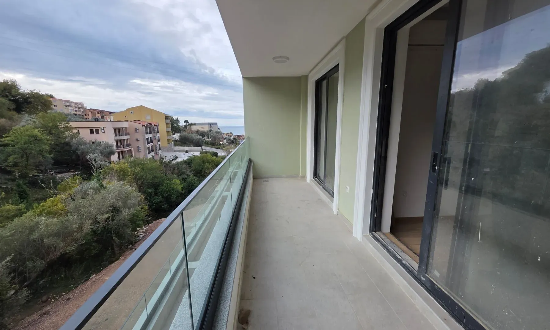 Sale, one bedroom apartment, 57m², Kamenovo, Budva