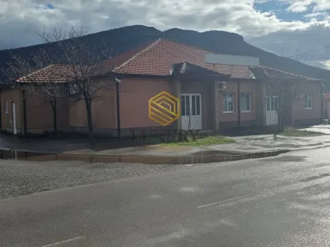 Izdavanje, kuća, 315m², Tuzi, Podgorica - image 3