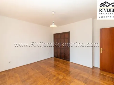 Prodaja, kuća, 216m², Igalo, Herceg Novi - image 11