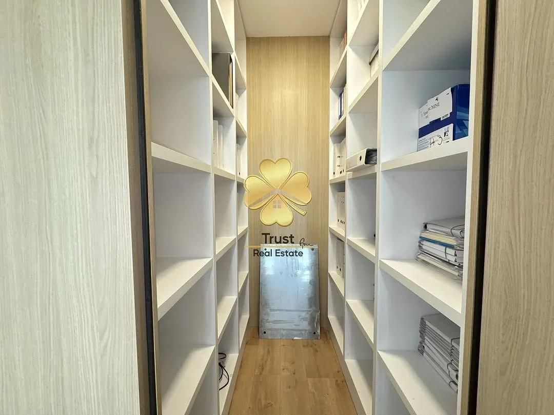 Rent, office space, 58m², Kod Capital Plaze, Podgorica