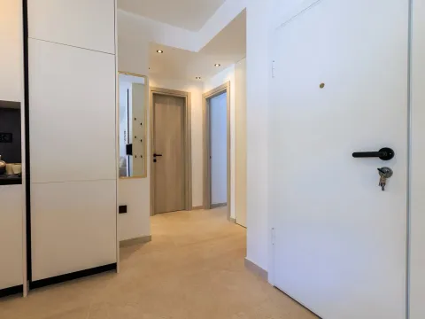 Prodaja, dvosoban stan, 154m², Tivat, Crna Gora - image 16