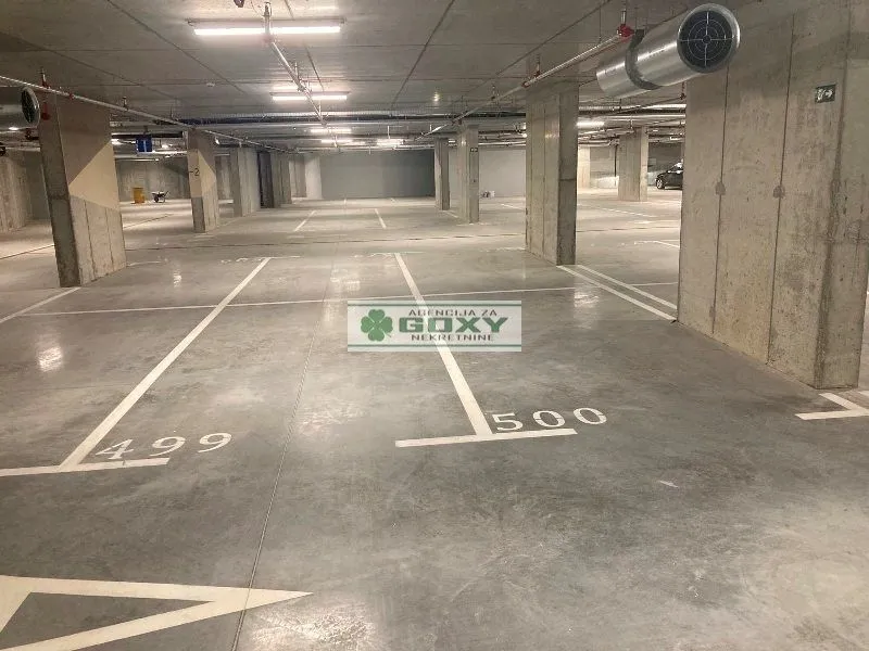 Prodaja, trosoban stan, 88m², Savski Venac, Beograd