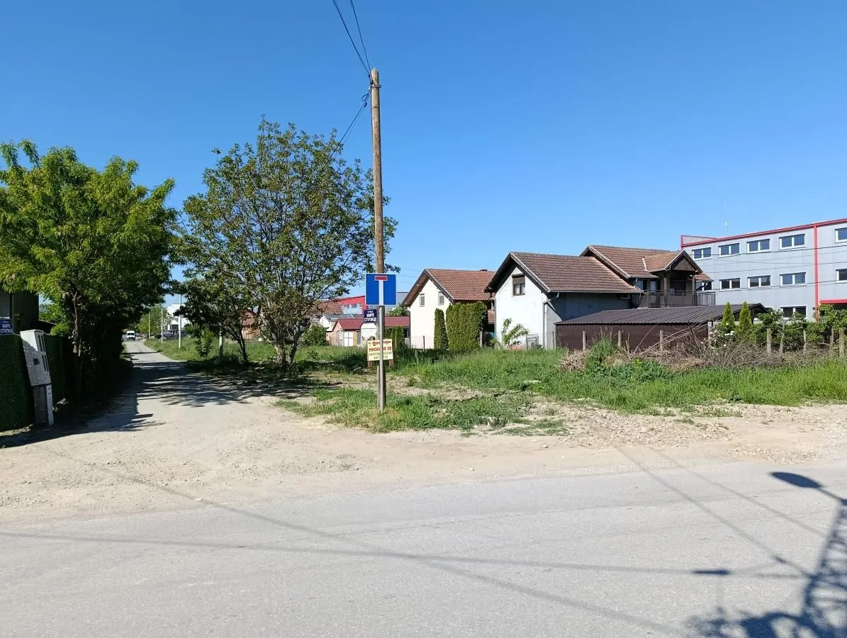 Prodaja, plac, 1900m², Adice, Novi Sad Sve Podlokacije