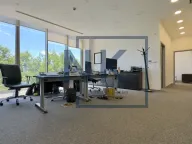 Izdavanje, poslovni prostor, 106m², Centar, Podgorica - image 6