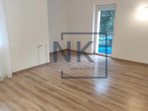 Rent, two bedroom apartment, 90m², Gorica C, Podgorica - image 4