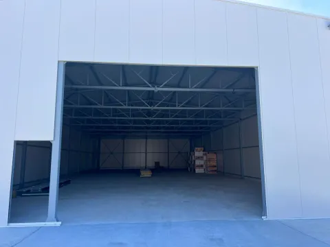 Rent, office space, 585m², Stari Aerodrom, Podgorica - image 2