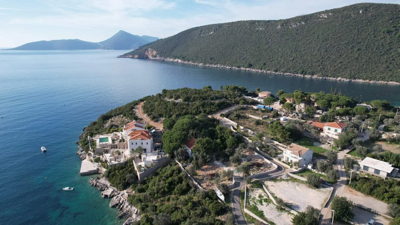 Prodaja, plac, 1034m², Luštica, Tivat