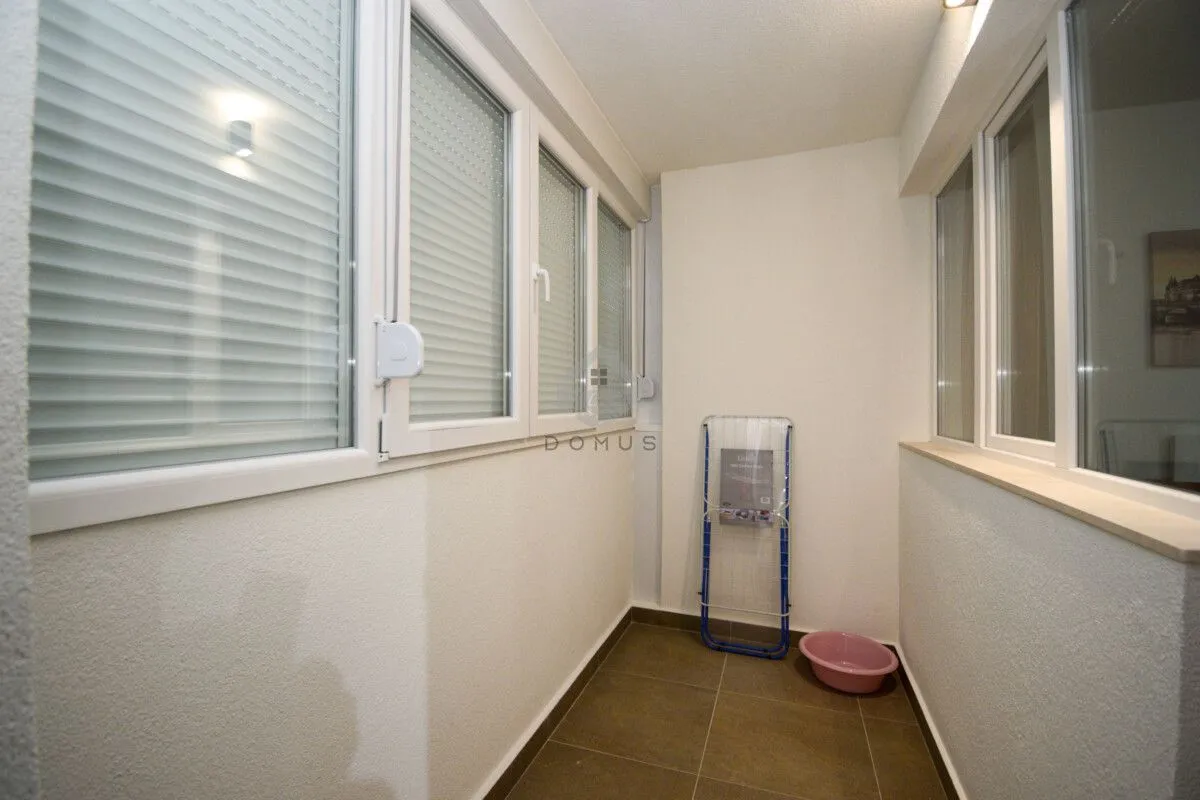 Rent, two bedroom apartment, 65m², Autobuska stanica, Podgorica