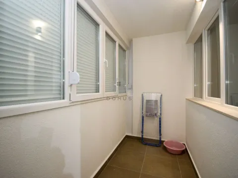 Rent, two bedroom apartment, 65m², Autobuska stanica, Podgorica - image 10