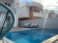 Rent, house, 188m², Bar, Crna Gora - image 1