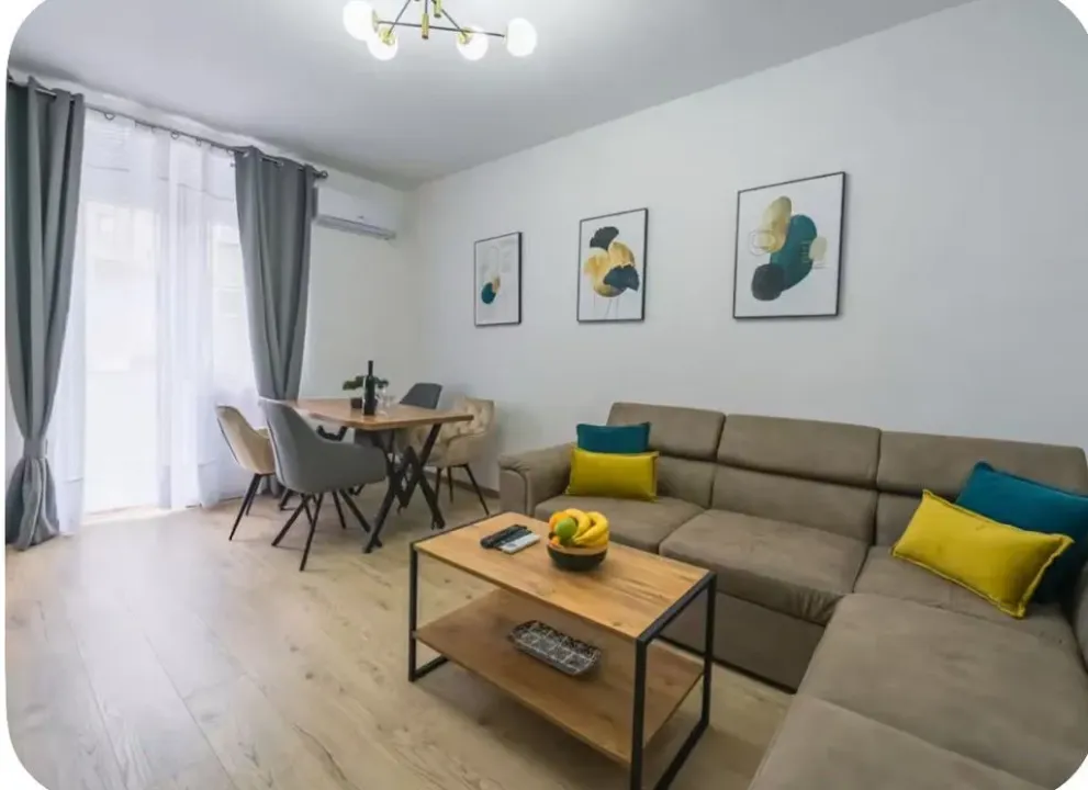 Rent, one bedroom apartment, 40m², Centar, Bar