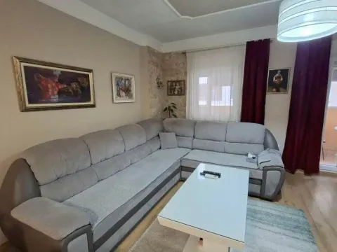 Prodaja, jednosoban stan, 60m², Ilino, Bar - image 4