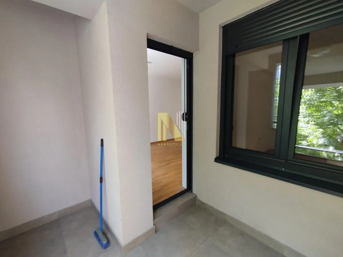 Rent, office space, 61m², Socijalno, Novi Sad Sve Podlokacije