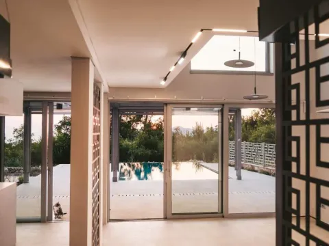 Prodaja, kuća, 231m², Blizikuće, Budva - image 23