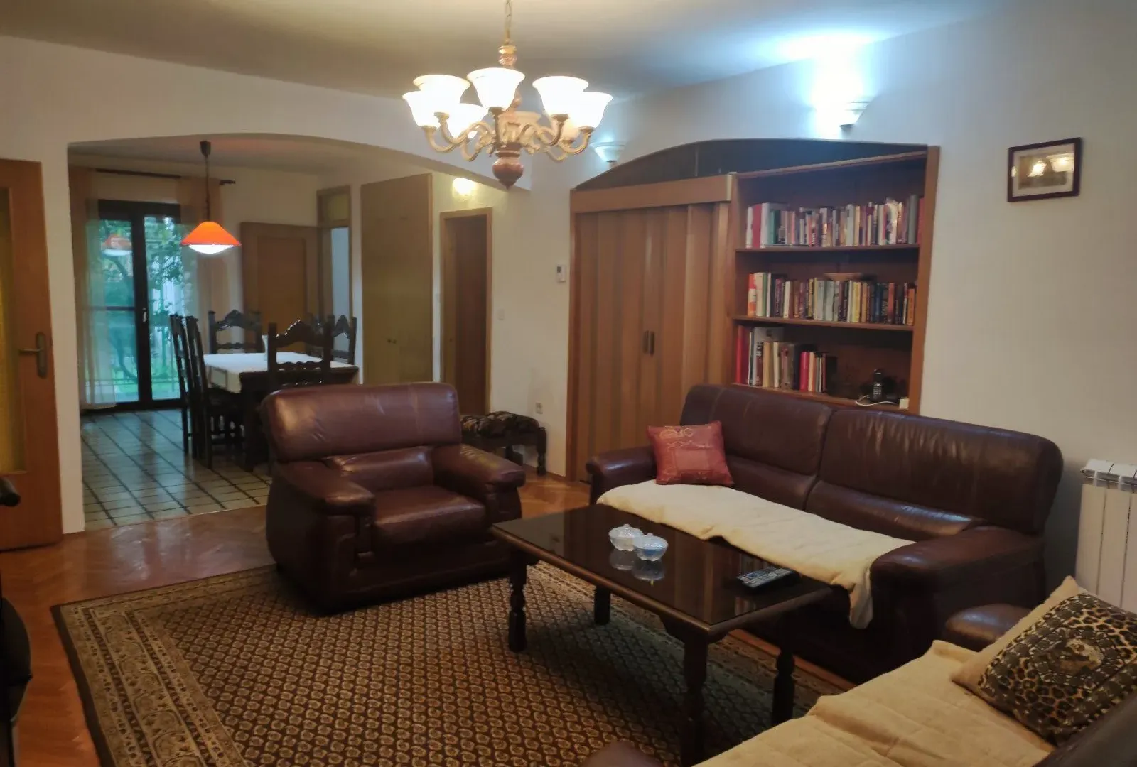 Rent, house, 200m², Zagorič, Podgorica