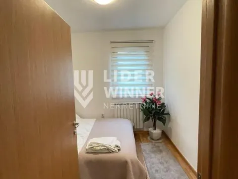 Prodaja, dvosoban stan, 44m², Centar, Zlatibor - image 9