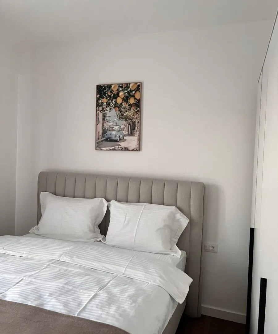 Izdavanje, jednosoban stan, 46m², Čeluga, Bar