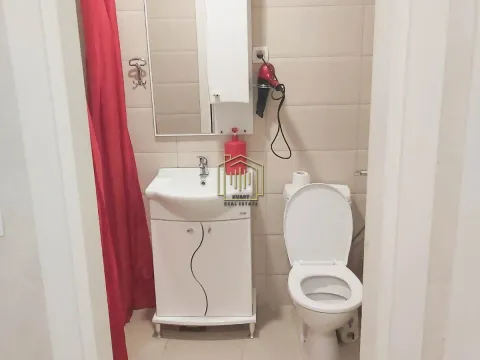 Izdavanje, dvosoban stan, 57m², Stari Aerodrom, Podgorica - image 7