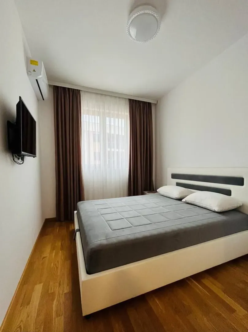 Rent, two bedroom apartment, 60m², Bečići, Budva