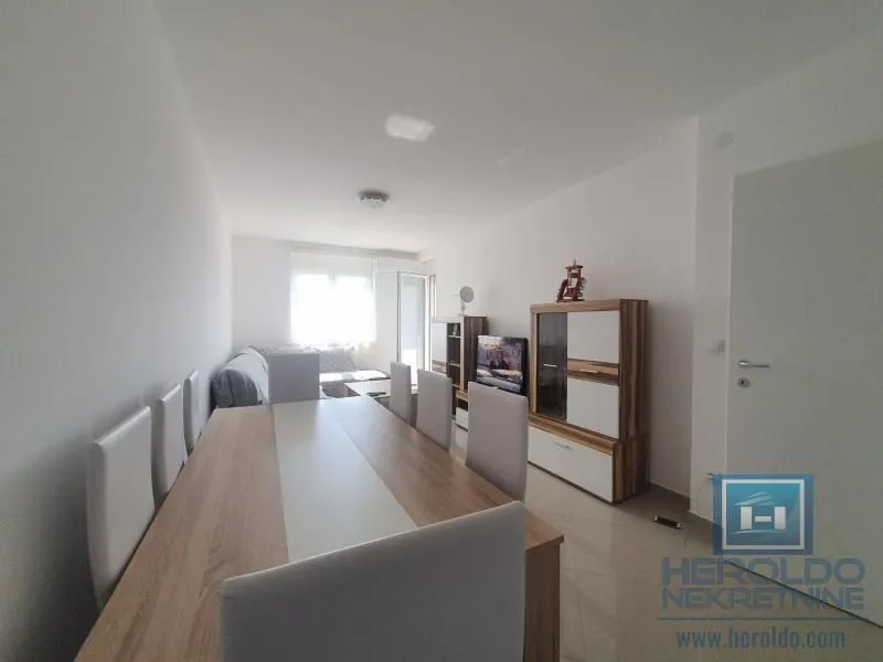 Rent, one bedroom apartment, 44m², Centar, Jagodina