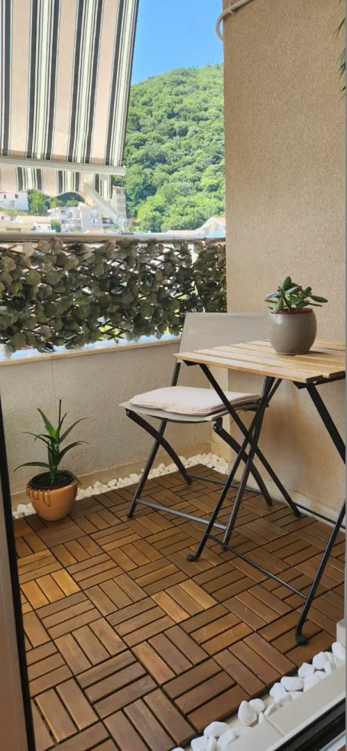 Rent, two bedroom apartment, 54m², Centar, Budva