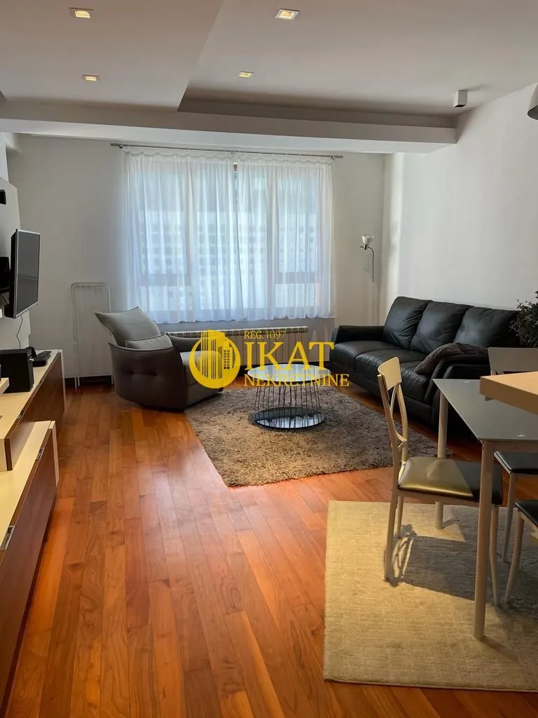 Rent, one bedroom apartment, 60m², Novi Beograd Sve Podlokacije, Beograd