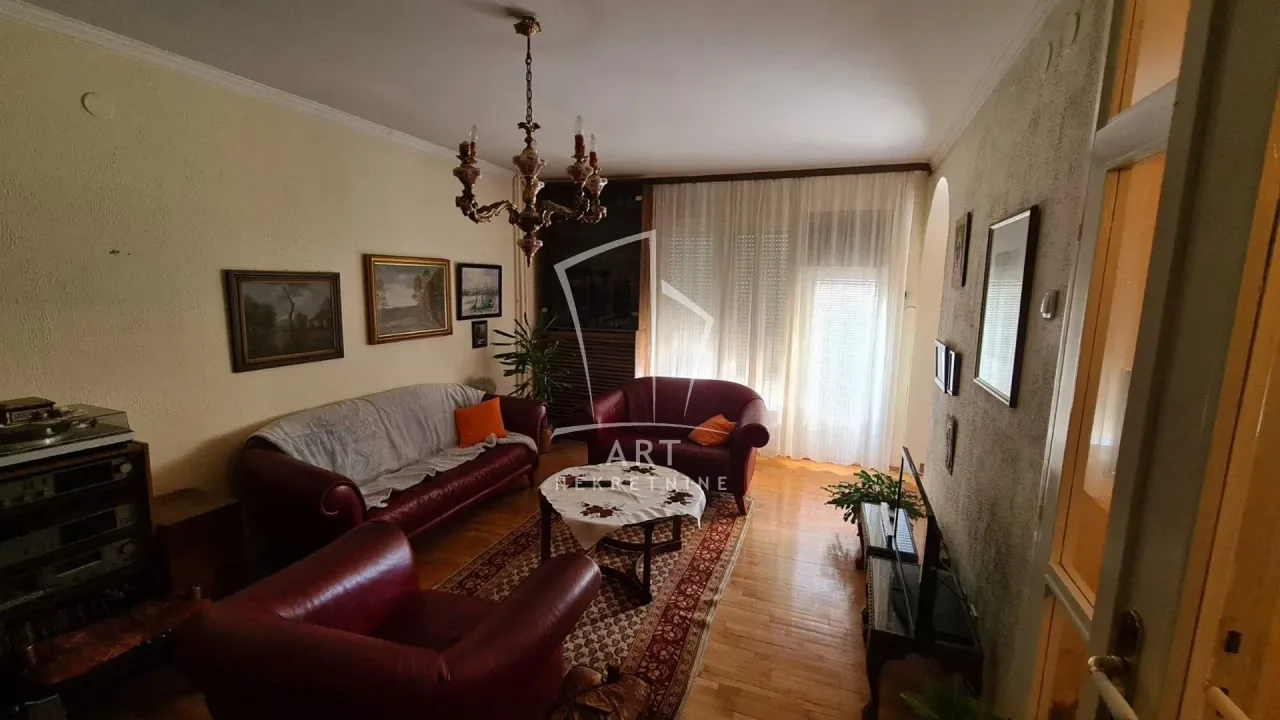 Prodaja, dvosoban stan, 71m², Novi Beograd Blok 62, Novi Beograd Sve Podlokacije