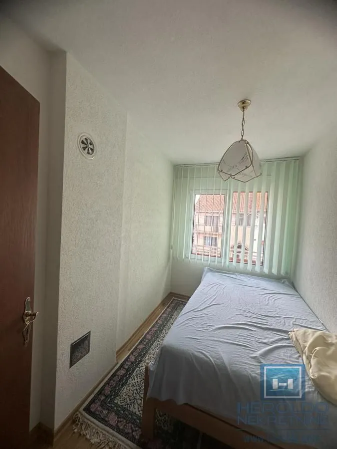 Prodaja, kuća, 300m², Ćuprija, Srbija