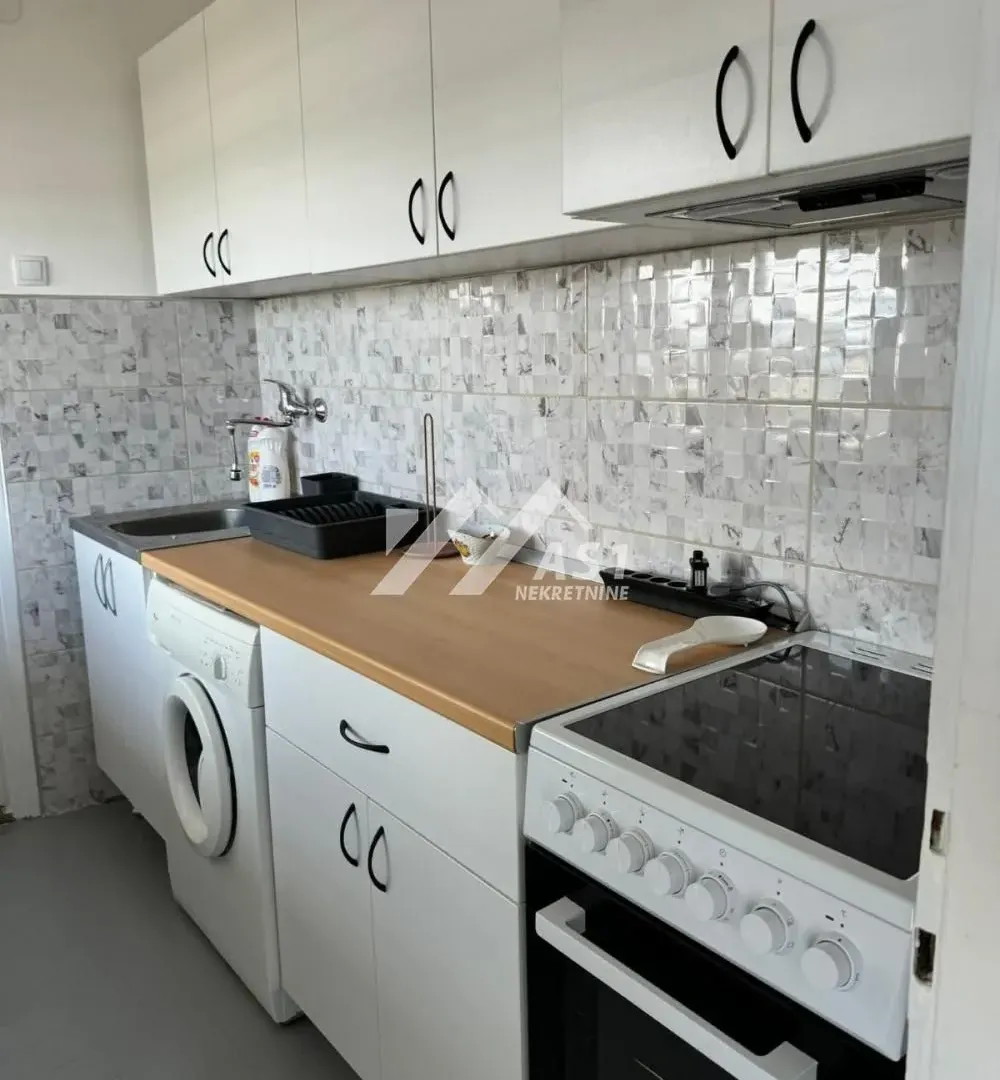 Izdavanje, stan, 30m², Novi Sad Sve Podlokacije, Novi Sad
