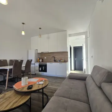 Izdavanje, jednosoban stan, 40m², Gradiošnica, Tivat - image 2